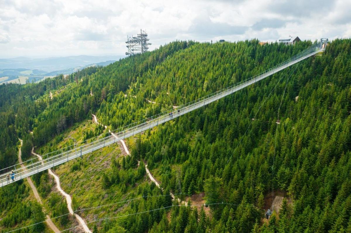Hotel Nowy Dwor Elizy Blisko Sky Bridge ดวูโกโปเล-ซาดรอย ภายนอก รูปภาพ