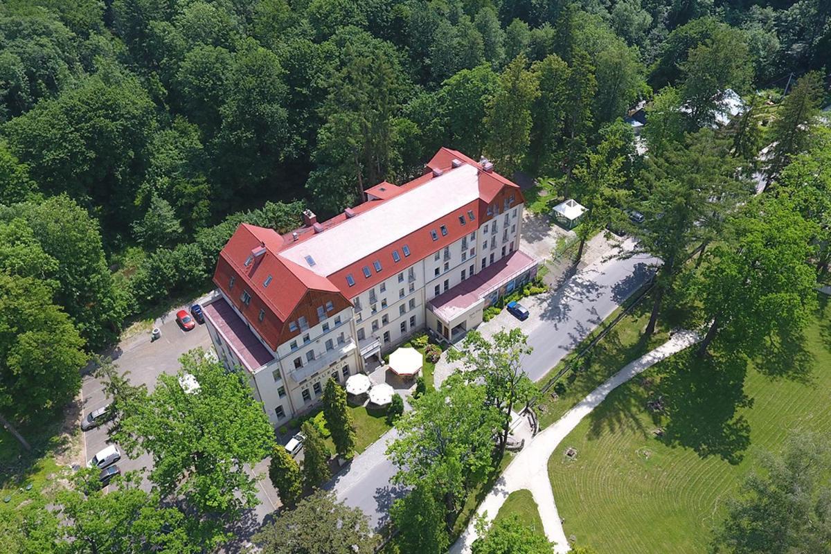 Hotel Nowy Dwor Elizy Blisko Sky Bridge ดวูโกโปเล-ซาดรอย ภายนอก รูปภาพ